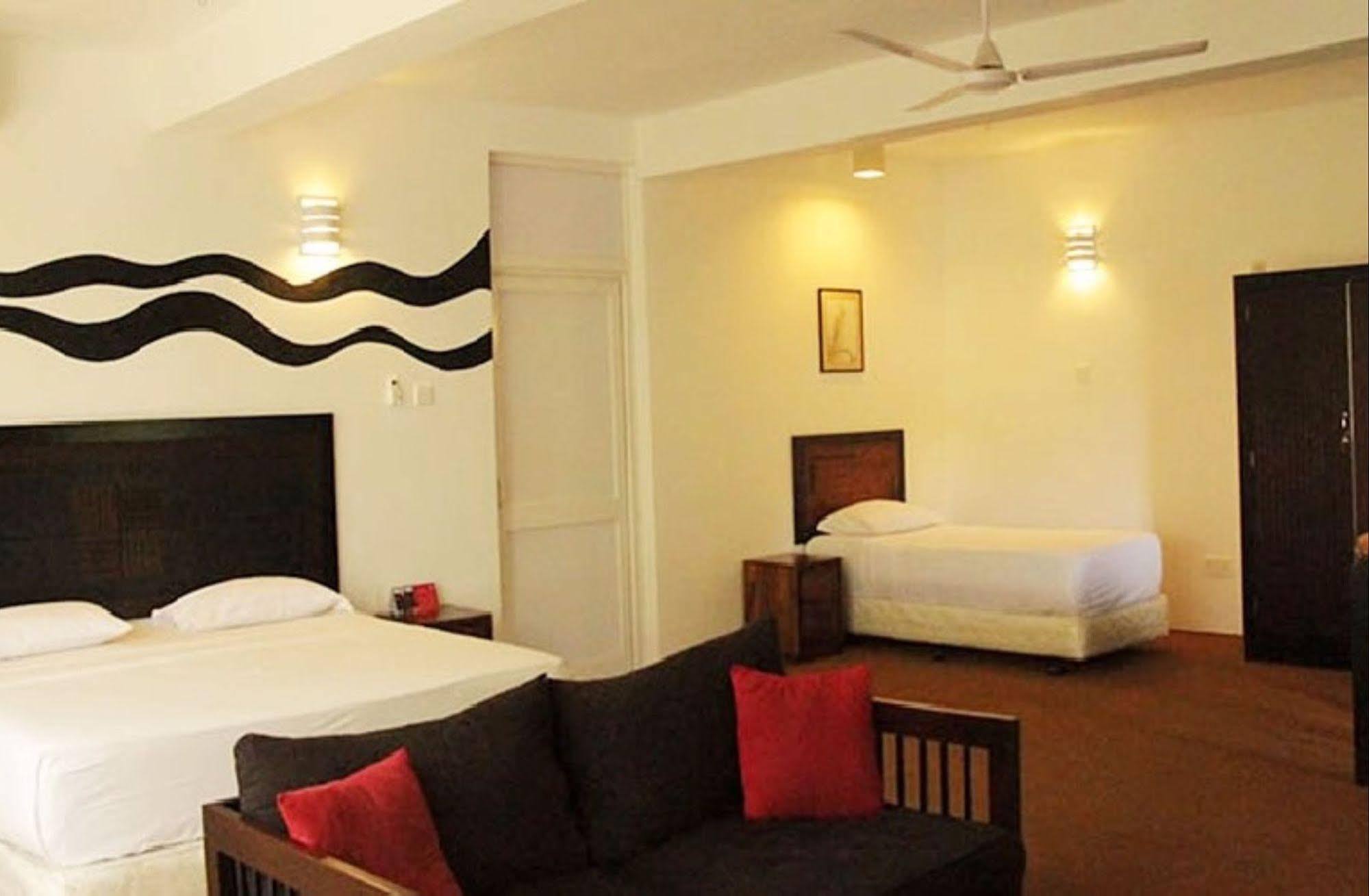 Birds Park Polgahawela Otel Wadakada Dış mekan fotoğraf